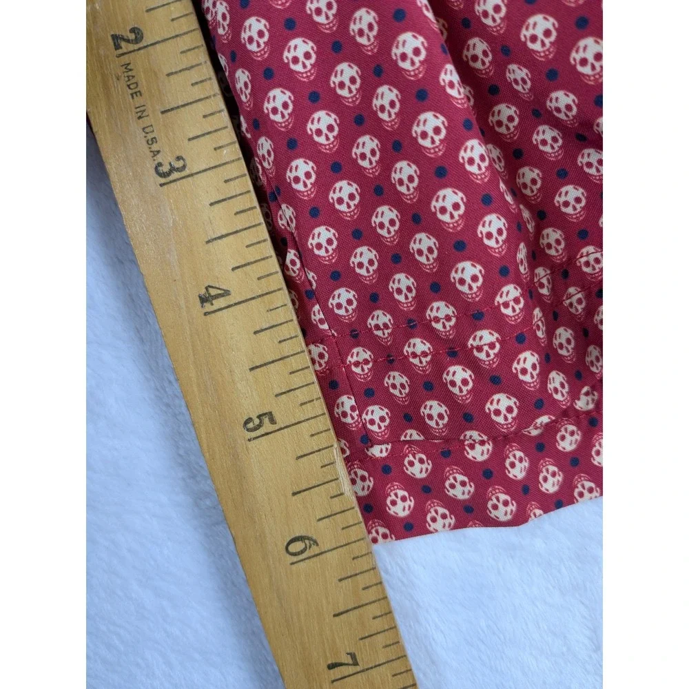 NWOT Alexander McQueen Skull Print‎ Swim Trunks Mens L Red Made in Italy Shorts